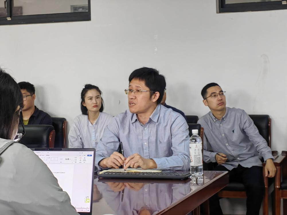 我院邀请冯建勇教授作“如何撰写高质量决策咨询报告”学术讲座
